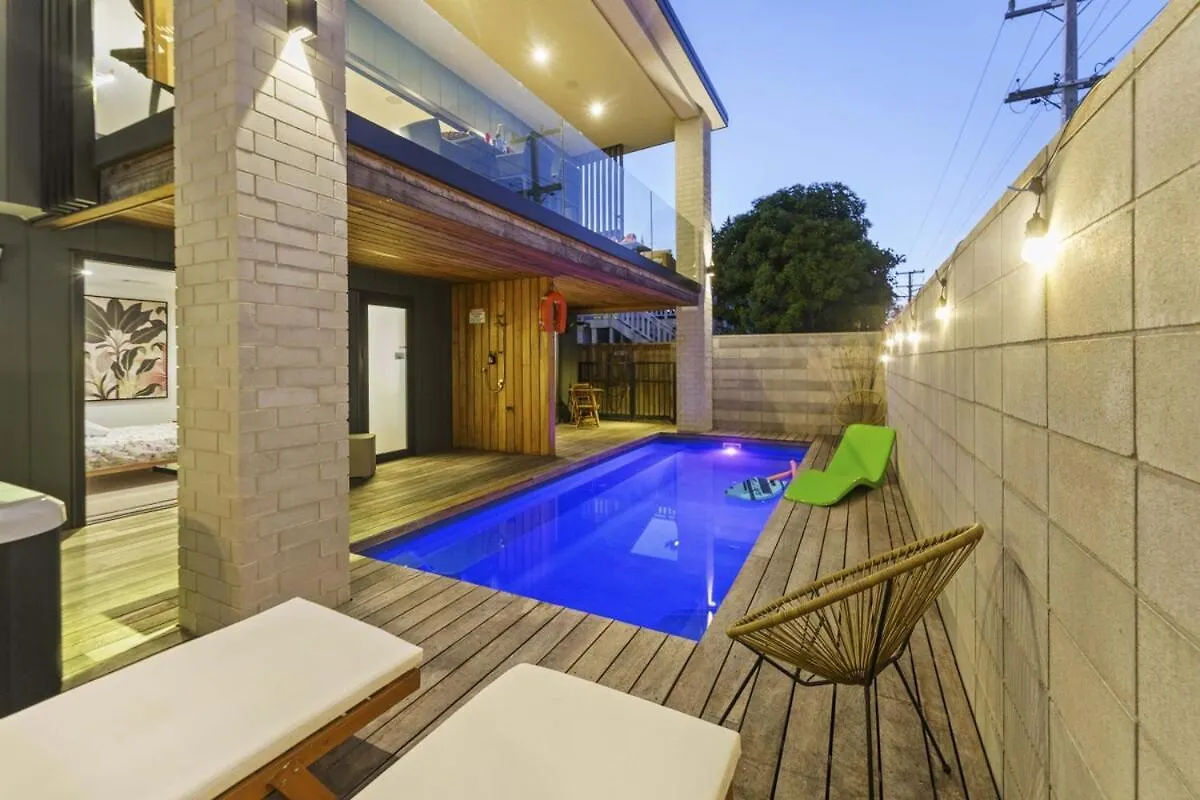 Holiday home Luxury Papamoa Beach House With Pool And Spa Pet Friendly