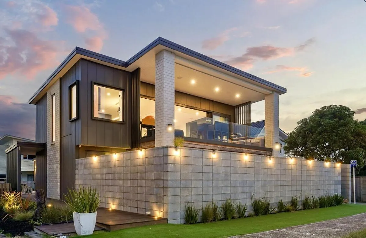 Luxury Papamoa Beach House With Pool And Spa Pet Friendly 0*,